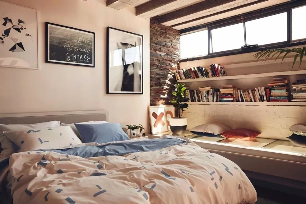 Bedroom rsw_984h_656-19-2.webp