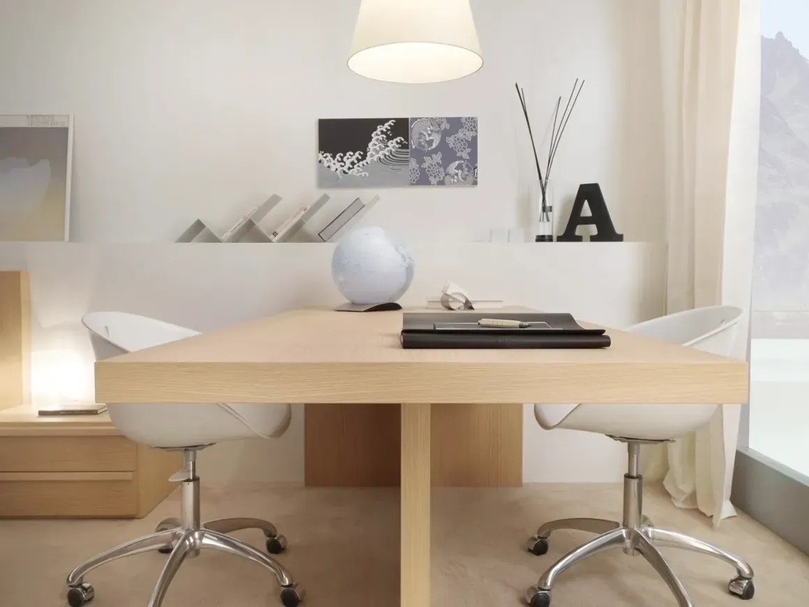 Office rsw_1160h_870.webp